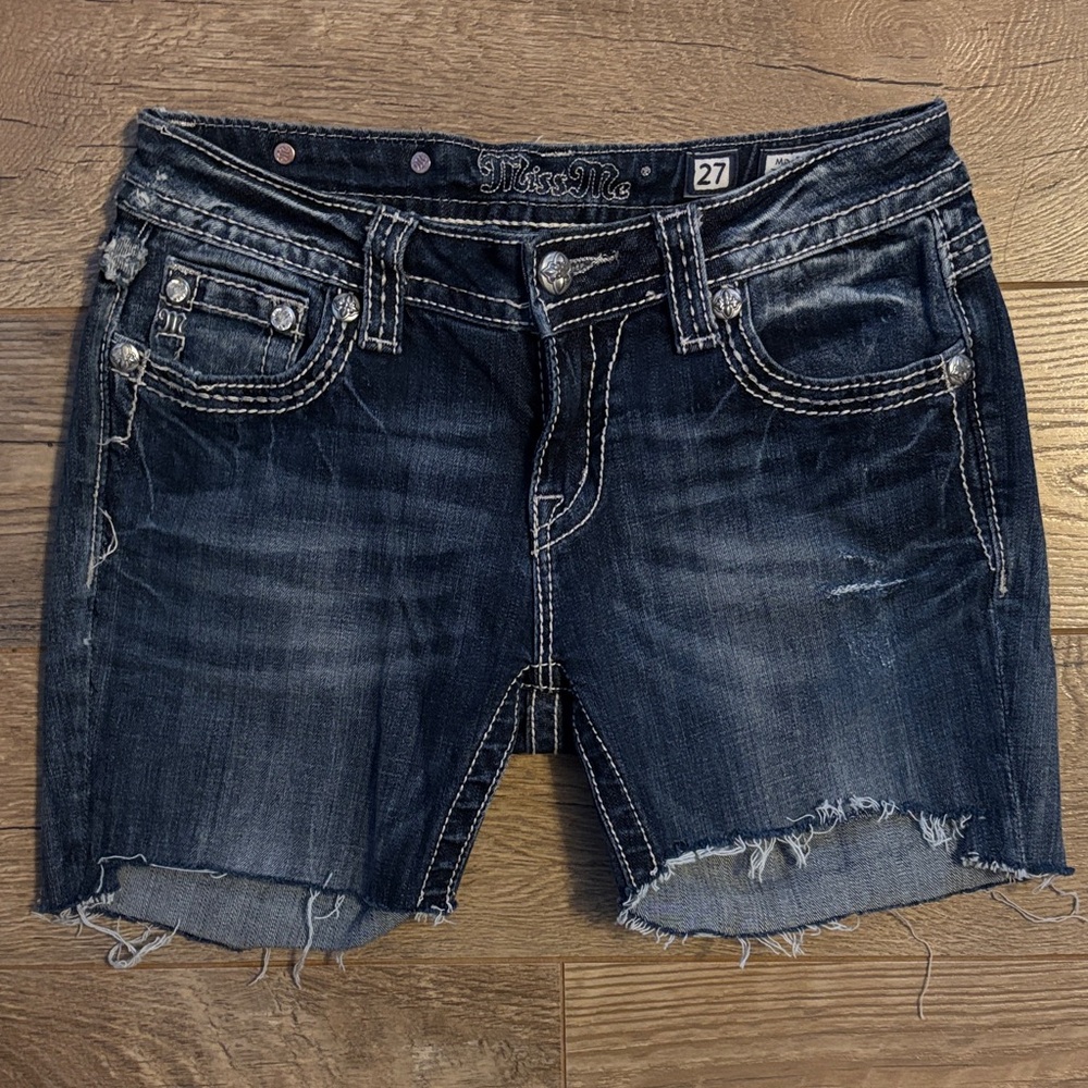 Miss Me Cut Off Jean Shorts Women’s Size 27 *Read